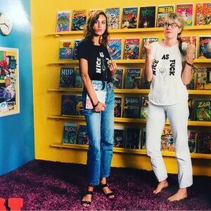 The Deep End Club - Nice As F**k Middle Finger Tee - Black - Sz XS - Alexa Chung